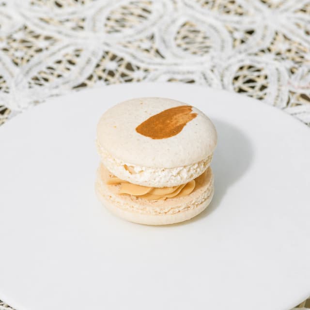 Salted Caramel Macaron