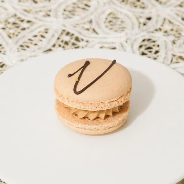 Tiramisu Macaron